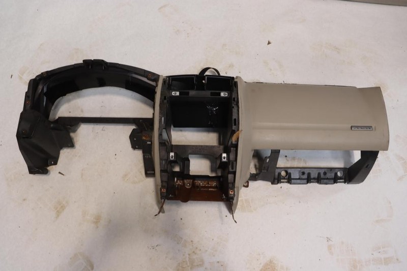 2004-2005 CADILLAC XLR DASHBOARD DASH PANEL OEM
