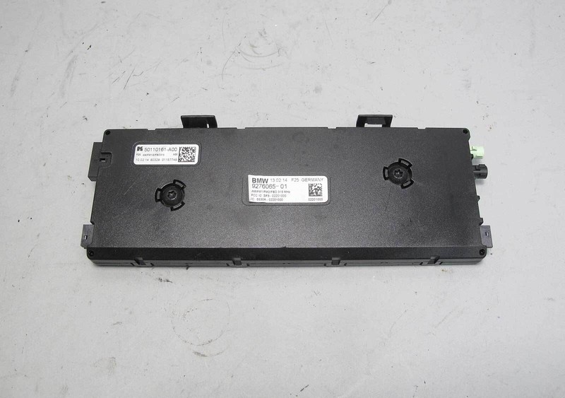 2014-2017 BMW F25 X3 SAV Radio Antenna Diversity Amplifier 315Mhz OEM