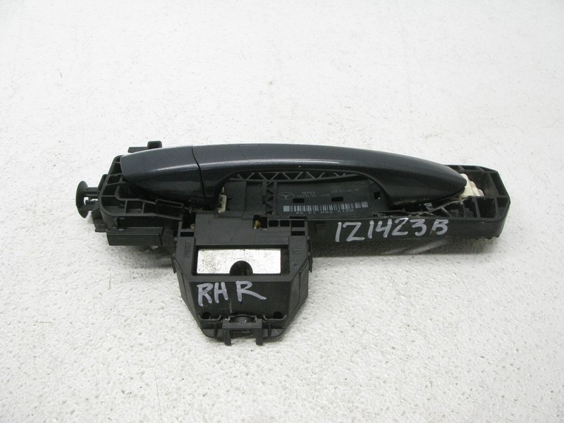 10-19 MERCEDES W212 E C CLS CL GL GLS ML SLK OUTER DOOR HANDLE RIGHT REAR 121423