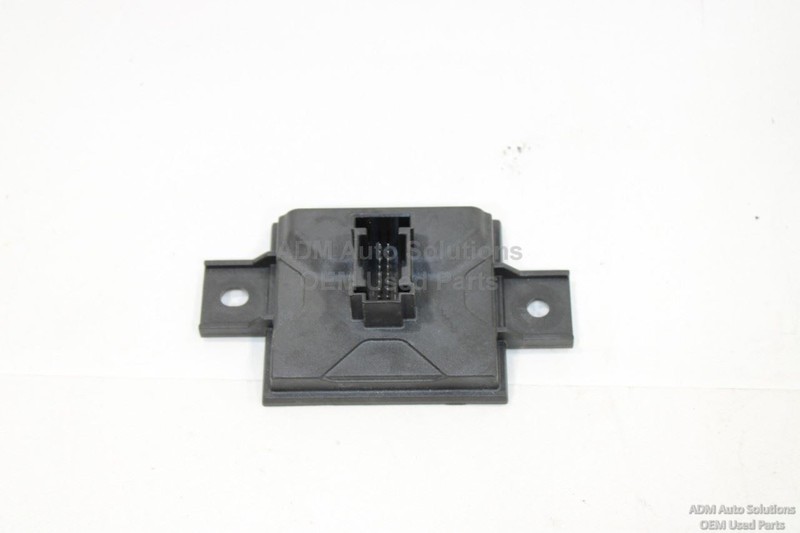 2014-2019 MERCEDES CLA250 C117 REAR VIEW CAMERA CONTROL MODULE A1179009101 OEM