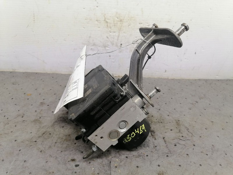 Anti-Lock Brake Part 204 Type Assembly C300 Fits 08 MERCEDES C-CLASS 1703625