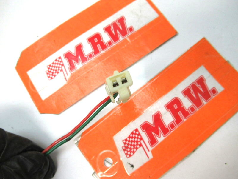 WINDOW MOTOR WIRE PLUG CONNECTOR CLIP END PIG TAIL 00 01 02 03 04 05 MR2 SPYDER