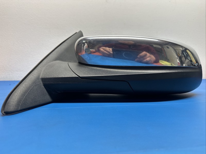 AG1317683DKSMAS | 2010 - 14 FORD TAURUS LEFT DOOR BLIND SPOT CHROME AUTO DIMMING