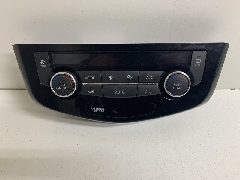2014-2016 Nissan Rogue Heater A/C Temperature Climate Control Switch Panel HVAC