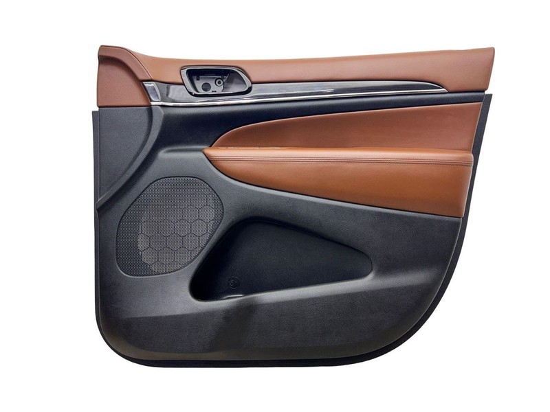2017-2022 Alfa-Romeo Giulia Right Passenger Front Door Trim Panel Brown/Black