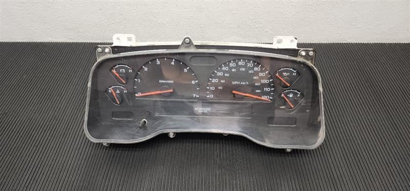 2003 Dodge Durango MPH Speedometer Instrument Cluster 135.613 OEM 56049571AA