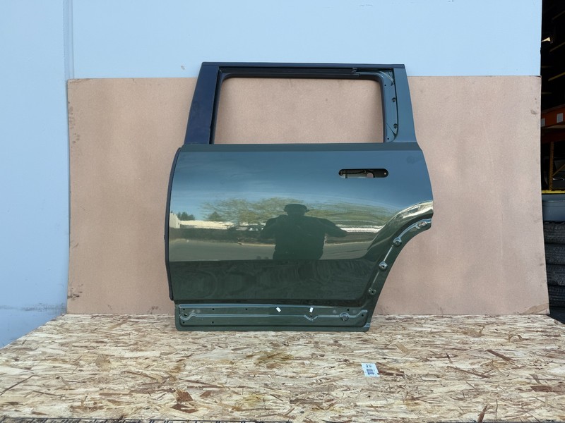 RIVIAN R1S 2022-2026 OEM REAR LEFT DRIVER DOOR SHELL ASSEMBLY GREEN (INTACT)