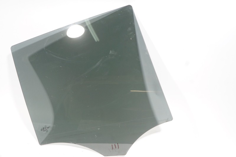2006-2009 MERCEDES BENZ ML350 W164 REAR RIGHT PASSENGER SIDE WINDOW GLASS OEM