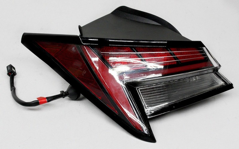 OEM Left Driver Side LED Tail Lamp For Hyundai Elantra (Korea) 92401-AA220