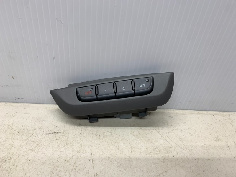 2009-2012 AUDI A4 LEFT FRONT SEAT MEMORY SETTINGS SWITCH CONTROL GRAY OEM