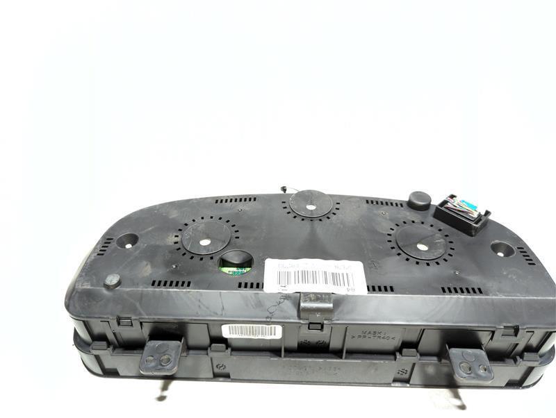 2009 Saturn VUE Speedometer Gauge OEM Black 109K Miles - Warranty Included