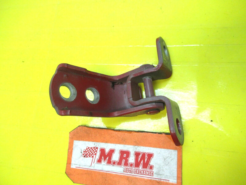DOOR HINGE LOWER BOTTOM RIGHT PASSENGER RH for 00 01 02 03 04 05 MR2 SPYDER RED