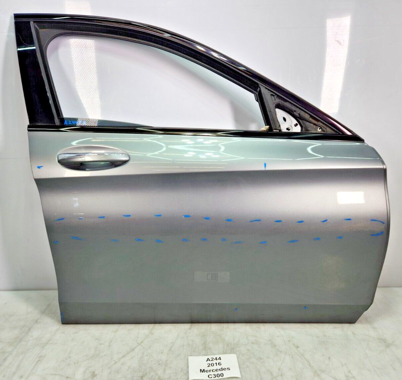 ✅ 15-21 OEM Mercedes W205 C300 Front Right Passenger Door Shell Silver COMPLETE*