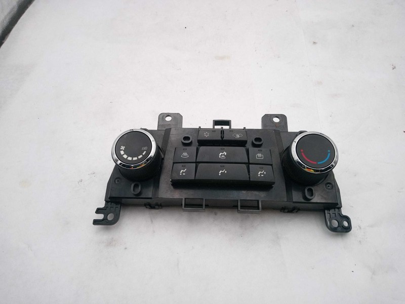 Used A/C Selector Switch fits: 2015 Chevrolet Cruze w/o heated seat Grade B