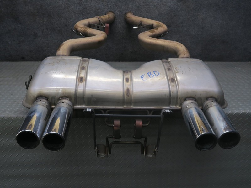 2008-2013 BMW E92 E93 M3 REAR BACK EXHAUST MUFFLER W/ CHROME TIPS 7840575