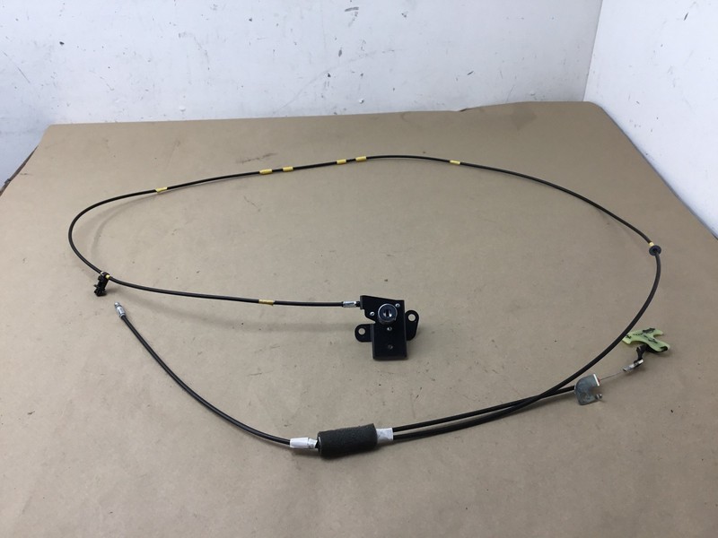 18-21 Lexus LC500 2018 Rear Trunk Lid Lock Latch Cylinder Release Cable :Y