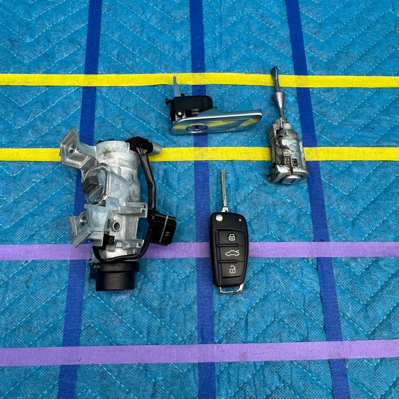 2007–2014 Audi TT Roadster Convertible Ignition Lock Set With Key OEM 1K0905865