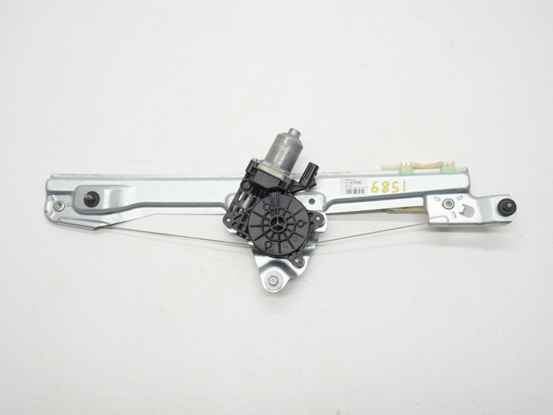 2020-2025 BUICK ENCORE GX REAR RIGHT RH PASSENGER WINDOW REGULATOR W/ MOTOR OEM