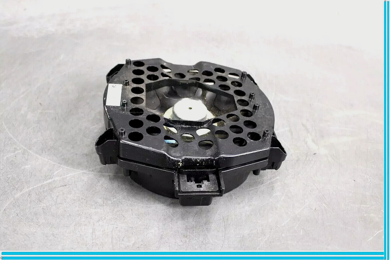 07-13 BMW X5 E70 Front Left Driver Side Door Subwoofer Speaker 6971884-05 OEM