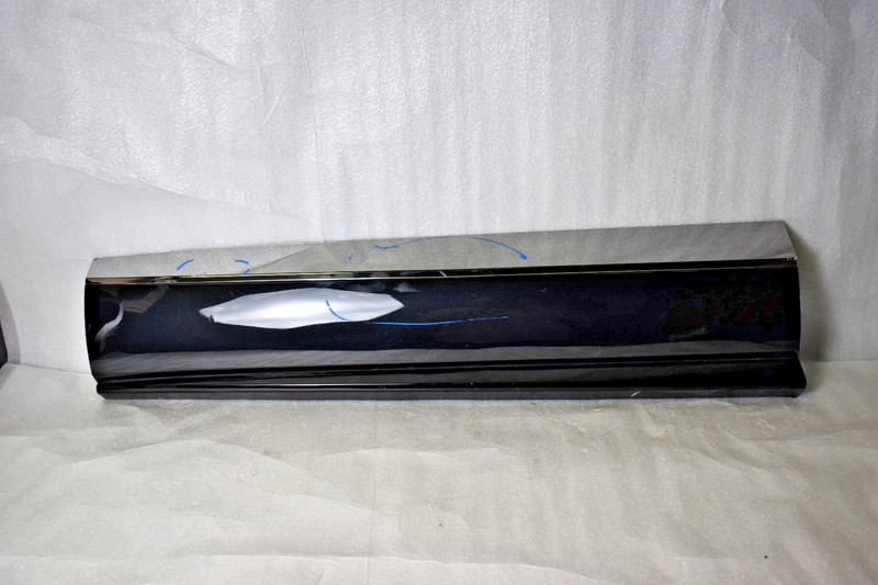 HYUNDAI GENESIS GV80 DOOR LOWER MOLDING LEFT FRONT 2021 22 23 2024 87723-T6000