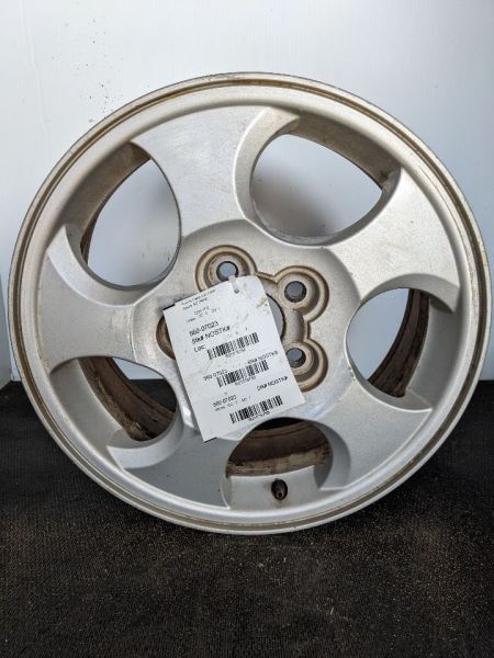 Wheel 16x6-1/2 Aluminum 5 Hole Silver Opt PY0 Fits 02-04 VUE 1076758