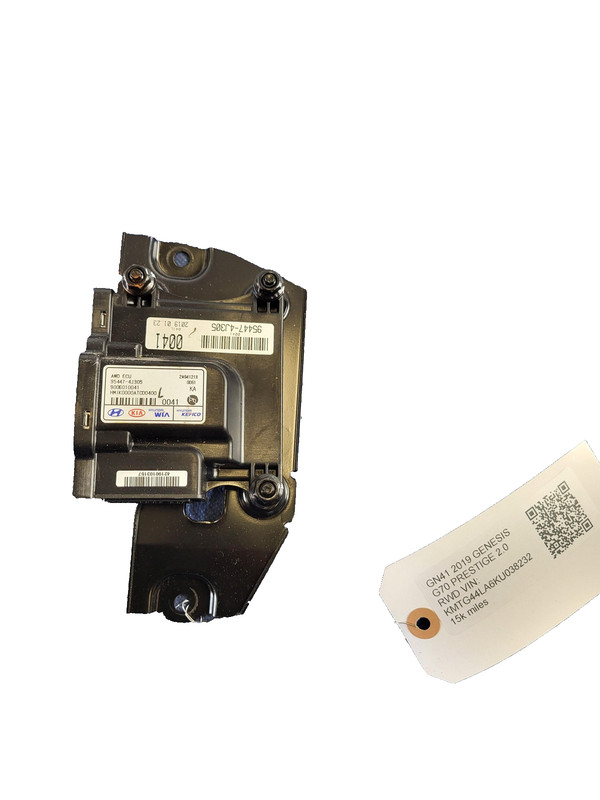 Used Oem Genesis Transfer Case Differential Lock Control Module 2019 G70 2.0L