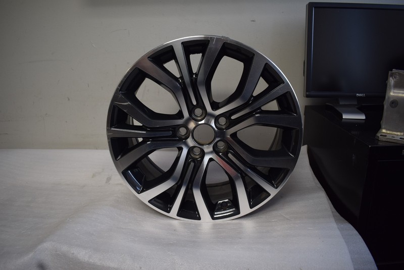 2016 MITSUBISHI OUTLANDER 18X7 WHEEL RIM FACTORY OEM