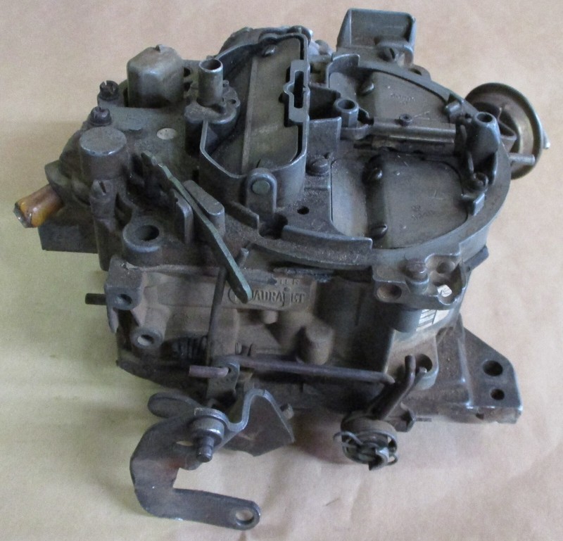 USED 4 BARREL ROCHESTER CARBURETOR 17085226 DATE 0025 HLY