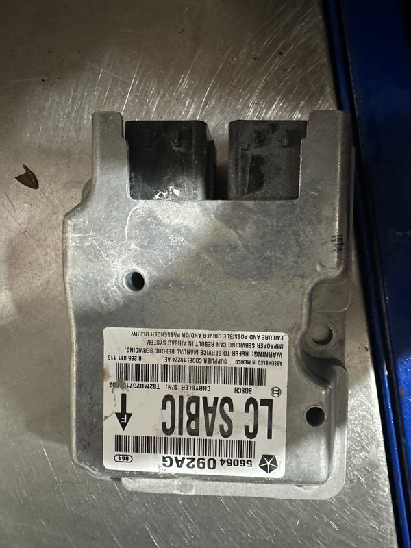 11-12 DODGE CHALLENGER CHASSIS CONTROL MODULE COMPUTER 56054092ag