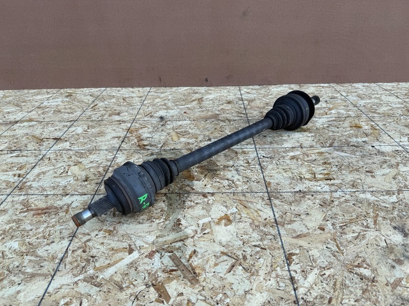 MERCEDES W212 W218 CLS63 E63 14-16 OEM REAR RIGHT PASSENGER AXLE CV SHAFT AMG-S