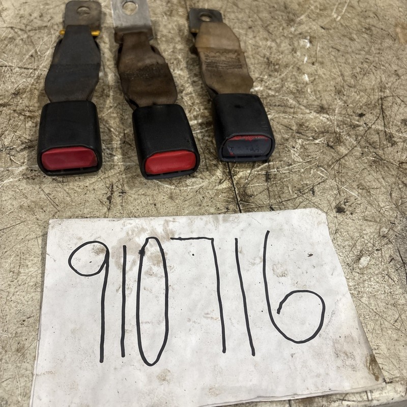1999 - 2007 Ford F250 F350 Rear Seat Belt Buckles. OEM
