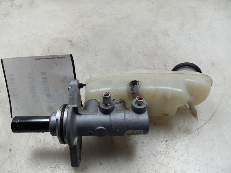 08-12 SCION XB 2.4L FWD AT BRAKE MASTER CYLINDER