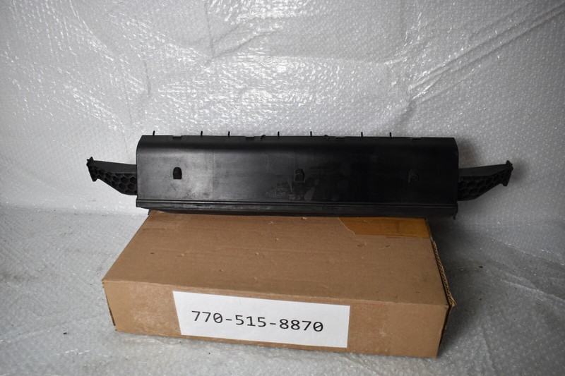 MERCEDES BENZ S65 AMG BASE AIR DUCT RADIATOR 2006-2020 OEM A 222 505 31 30