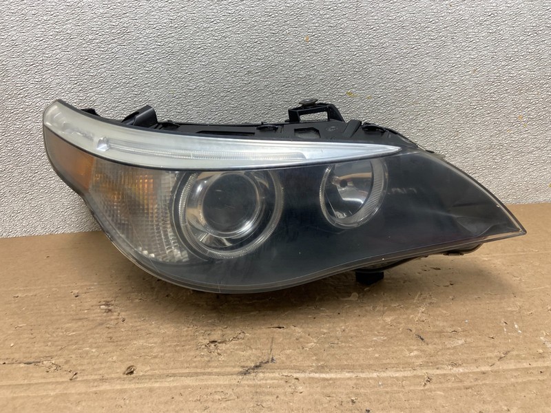 2004 to 2007 BMW 525i 5 Series Headlight Right Passenger Xenon AFS AB4928 DW