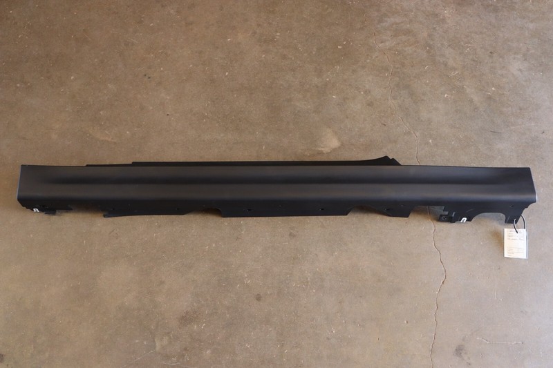 2016-2023 MINI COOPER F57 CONVERTIBLE LEFT DRIVER ROCKER MOLDING SKIRT PANEL OEM