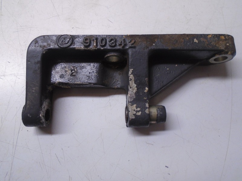 D6a OMC VOLVO ALTERNATOR BRACKET910342 0910342 3854068