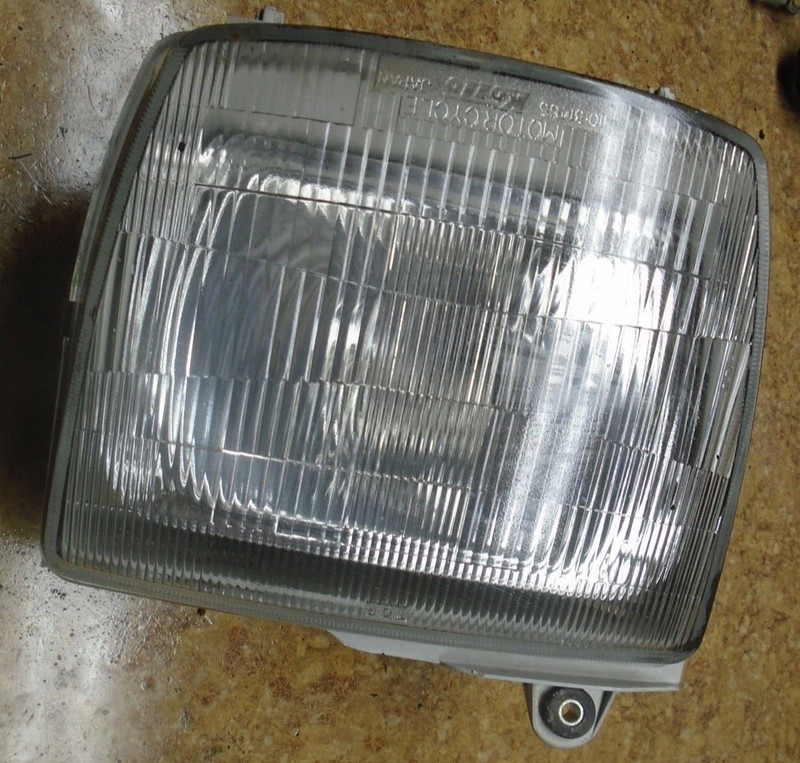 1987 Yamaha Venture XVZ1300 XVZ 1300 Front Headlight Head Light Lens 1986 1988
