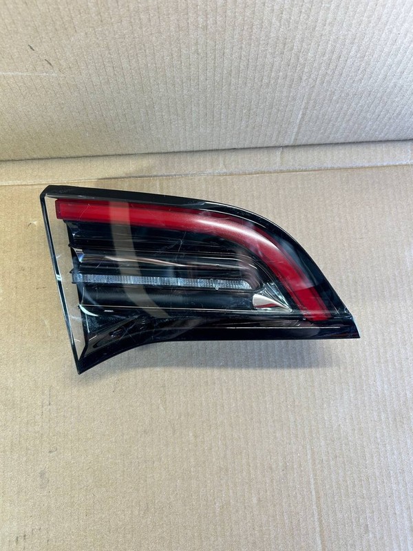 ✅ 17-23 Tesla Model Y 3 Rear Left Side Inner Tail Light Lamp OEM 1502088-00-B