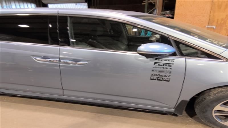 Passenger Right Front Door Electric Fits 13-17 ODYSSEY 3330277