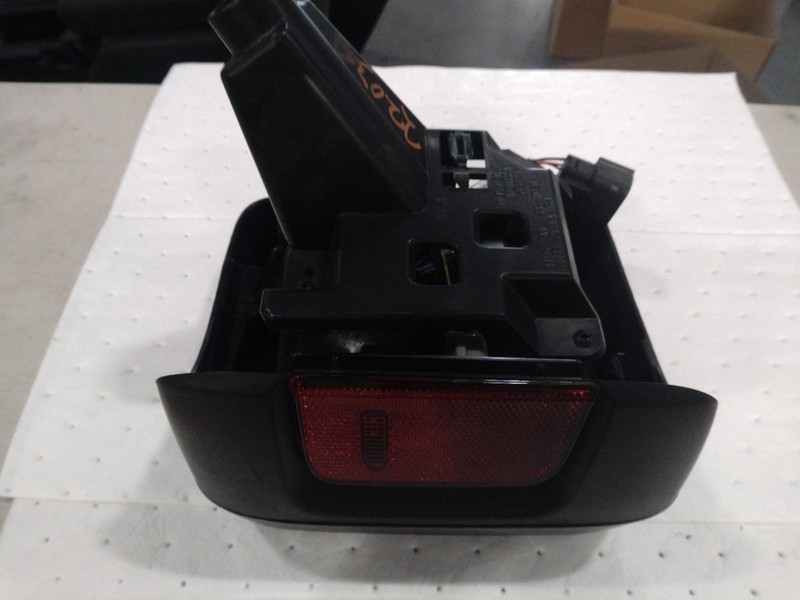 Used Right Tail Light Assembly fits: 2019 Jeep Wrangler VIN X 6th digit JL body