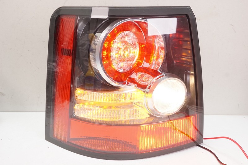 LAND ROVER RANGE ROVER SPORT Left LH Tail Lamp Tail Light OEM 2010 2011