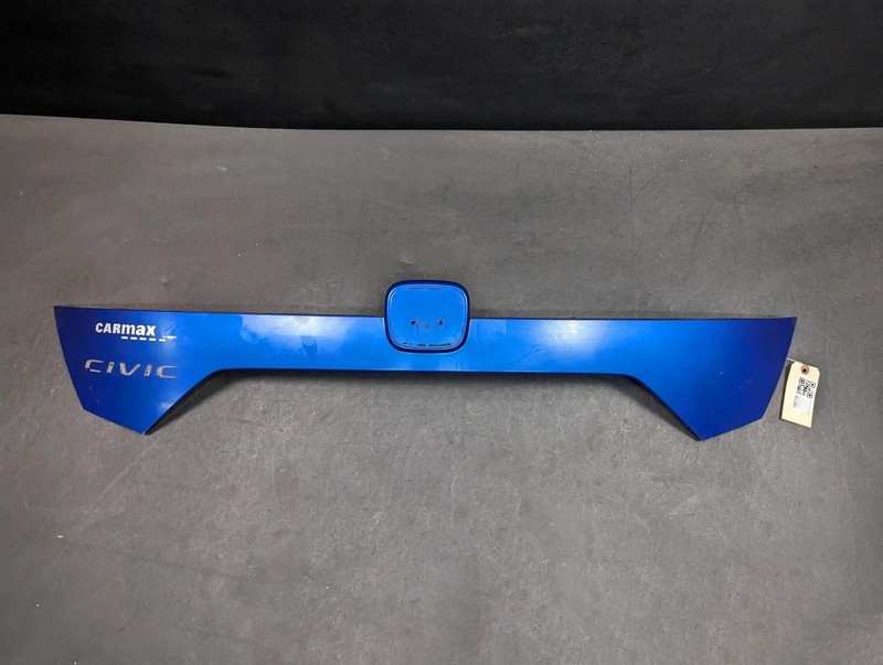 Trunk Deck Lid Molding 2020 Honda Civic 74890-TBA-A11ZH 2016 2017 2018 2019 2021