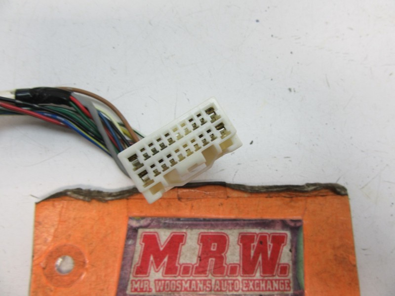 WIRE PLUG CONNECTOR RADIO DASH CASSETTE PLAYER CD DISPLAY 03 04 05 CELICA GT OE
