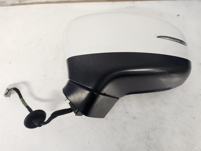21 22 23 24 Honda Odyssey Driver Side View Mirror With Signal White