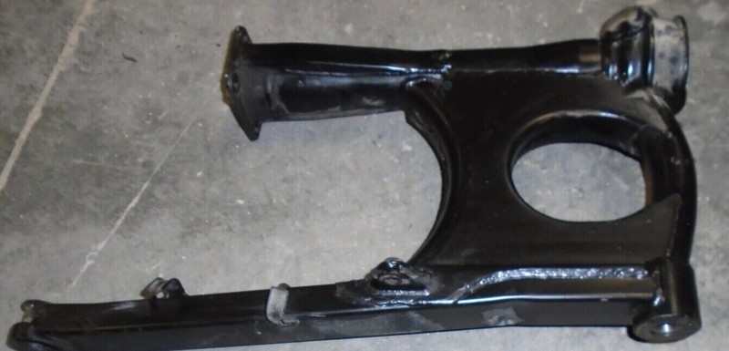 2002 Kawasaki ZG1000 ZG 1000 Concours Rear Swingarm Swivel Pivot Swing Arm Back