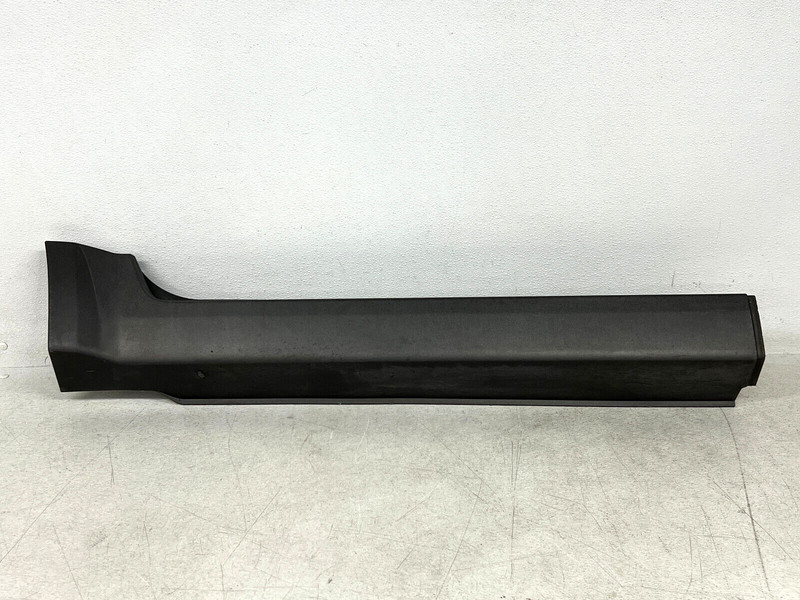 ⭐2003-2004 HONDA ELEMENT EX FRONT LEFT ROCKER PANEL MOLDING TRIM OEM LOT2532