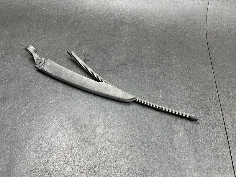 Rear Tailgate Wiper Arm w/ Blade 2018 BMW X1 61627356224 2016 2017 2019 - 2022