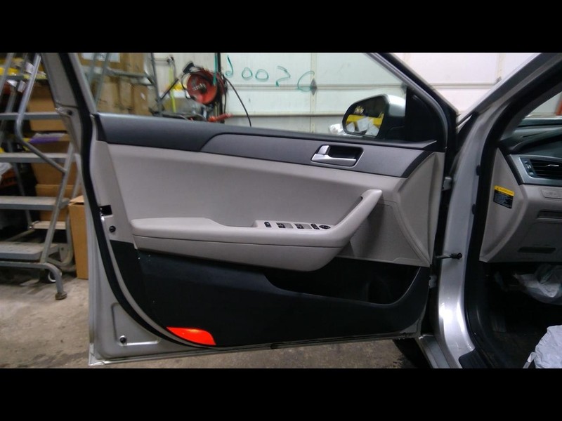2015 SONATA Driver Left Front Door Trim Panel 1539166