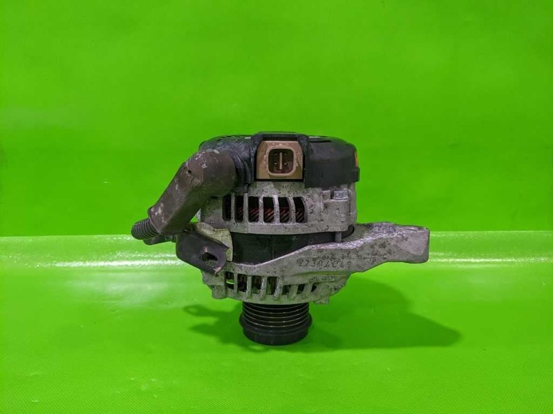 15 16 17 CAMRY 2.5LALTERNATOR OEM 4328-51