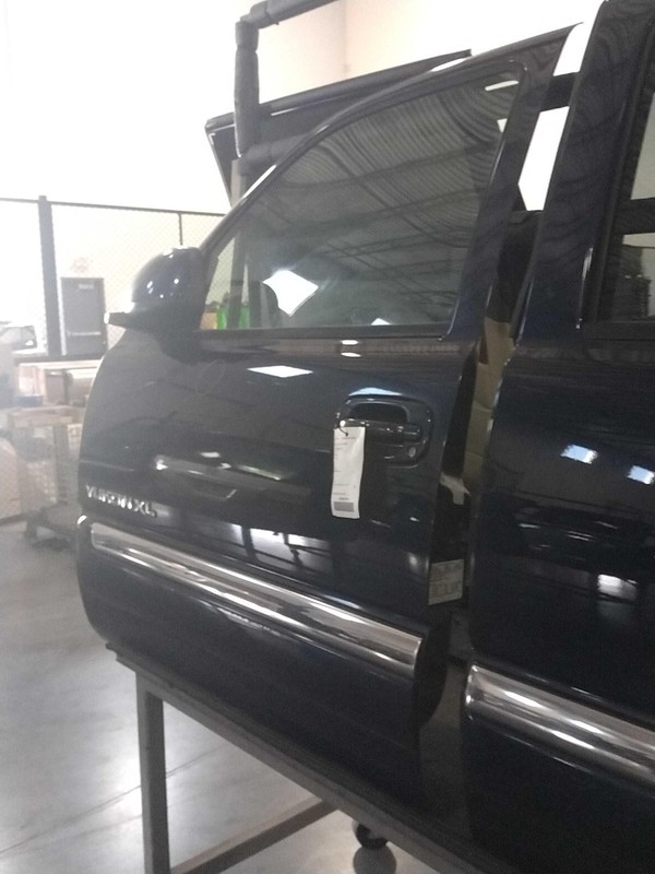 2004 GMC Yukon XL 1500 Front Left Door Blue - Used, 174k Miles, OEM Part